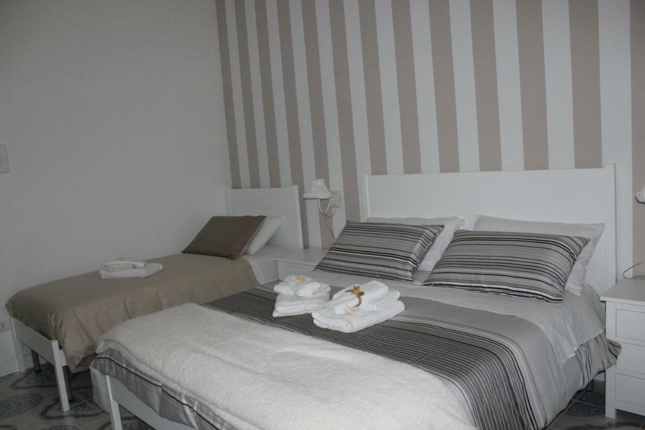 에르콜라노 Il Giardino Dei Glicini B&B 외부 사진